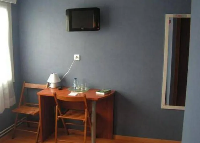 Au P'tit Quinquin 2* Le Val-Saint-Père