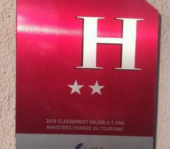 Au P'tit Quinquin Hotel 2*