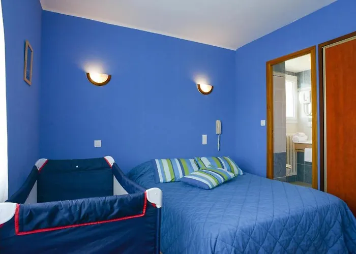 Au P'tit Quinquin Hotel Le Val-Saint-Père