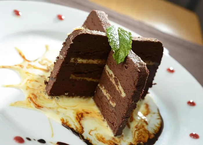 Au P'tit Quinquin Hotel