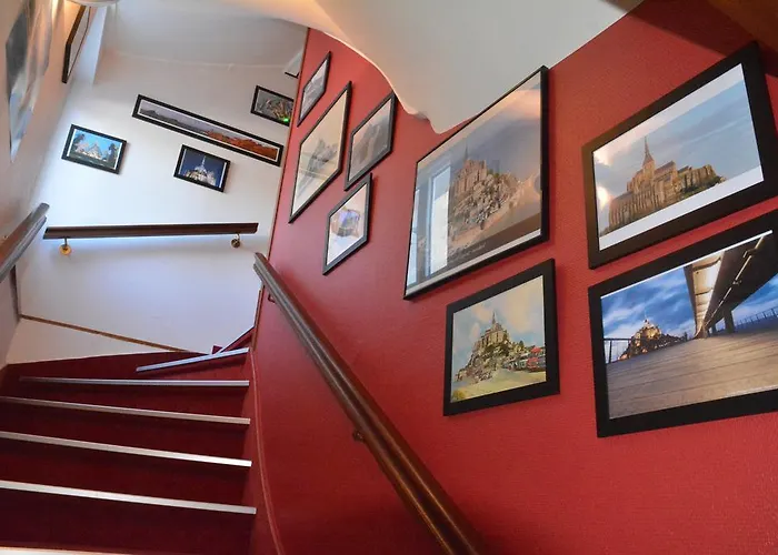 Au P'tit Quinquin Hotel