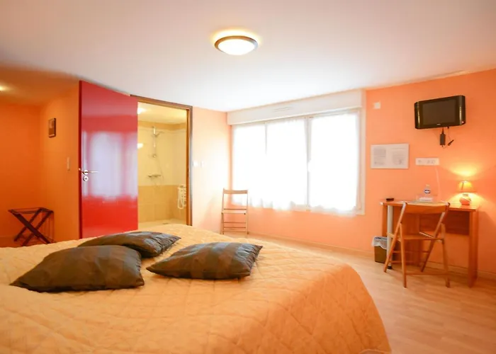 Au P'tit Quinquin Hotel Le Val-Saint-Père